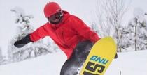 Hamilton na snowboardzie z Kenem Blockiem