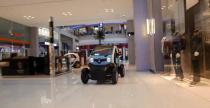 Maldonado i Grosjean szaruj... Renault Twizy... po centrum handlowym Dubai Mall