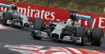 Mercedes chce cakowicie puci walk Hamiltona i Rosberga