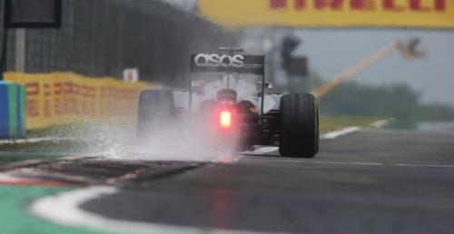 McLaren obwinia radar pogodowy za nietrafione pozostanie na przejściowych oponach