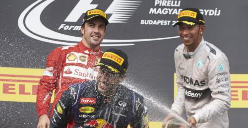 Alonso i Hamilton widzą Ricciardo na swoim poziomie