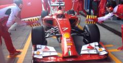 Testy F1 w Jerez: Hamilton rozbił Mercedesa Testy F1 w Jerez: Hamilton rozbił Mercedesa