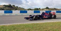 Testy F1 w Jerez: Hamilton rozbił Mercedesa Testy F1 w Jerez: Hamilton rozbił Mercedesa