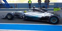 Testy F1 w Jerez: Button dyktuje tempo drugiego dnia, silniki Renault zawodz