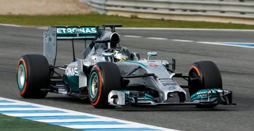 Rosberg: Mercedes na w�a�ciwym kursie