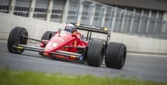 Vettel testuje bolid Ferrari - foto i wideo