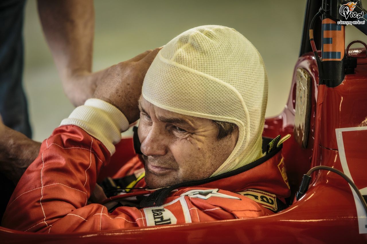 Vettel testuje bolid Ferrari - foto i wideo