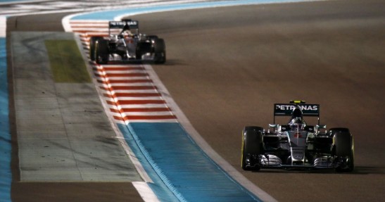 Hamilton niezadowolony ze strategii otrzymanej od Mercedesa