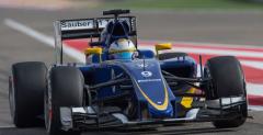 GP Bahrajnu - wycig: Hamilton ocala przed Raikkonenem