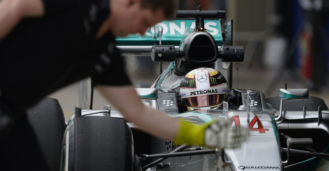 Mercedes rozważa radykalne rozwiązania do bolidu na sezon 2016