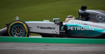 Hamilton miał złe ustawienia silnika