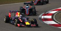 Fatalny start Ricciardo - Red Bull nie dopatrzy si usterki bolidu