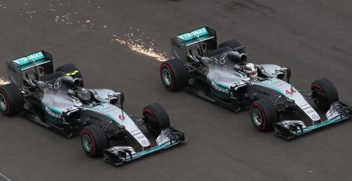 Hamilton auje awarii Rosberga