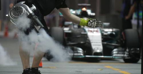 Vettel nie skre�la Mercedesa