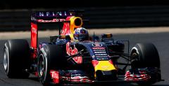 Ricciardo liczy na ciganie si bezporednio za Mercedesami
