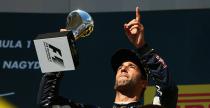 Ricciardo nie wyrzuca sobie kolizji z Mercedesami