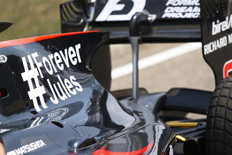 Kierowcy F1 przygotowali napisy w hodzie Bianchiemu na GP Wgier
