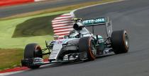 Rosberg: Stao si co bardzo zego z bolidem