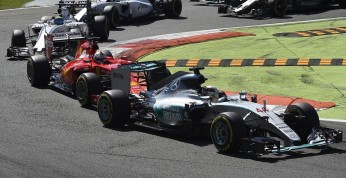 Nowe bolidy Mercedesa, Ferrari i Williamsa mają ruszyć na tor...