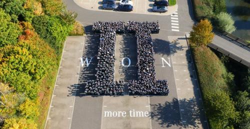 Mercedes �wi�towa� mistrzostwo �wiata konstruktor�w F1 w swoich fabrykach