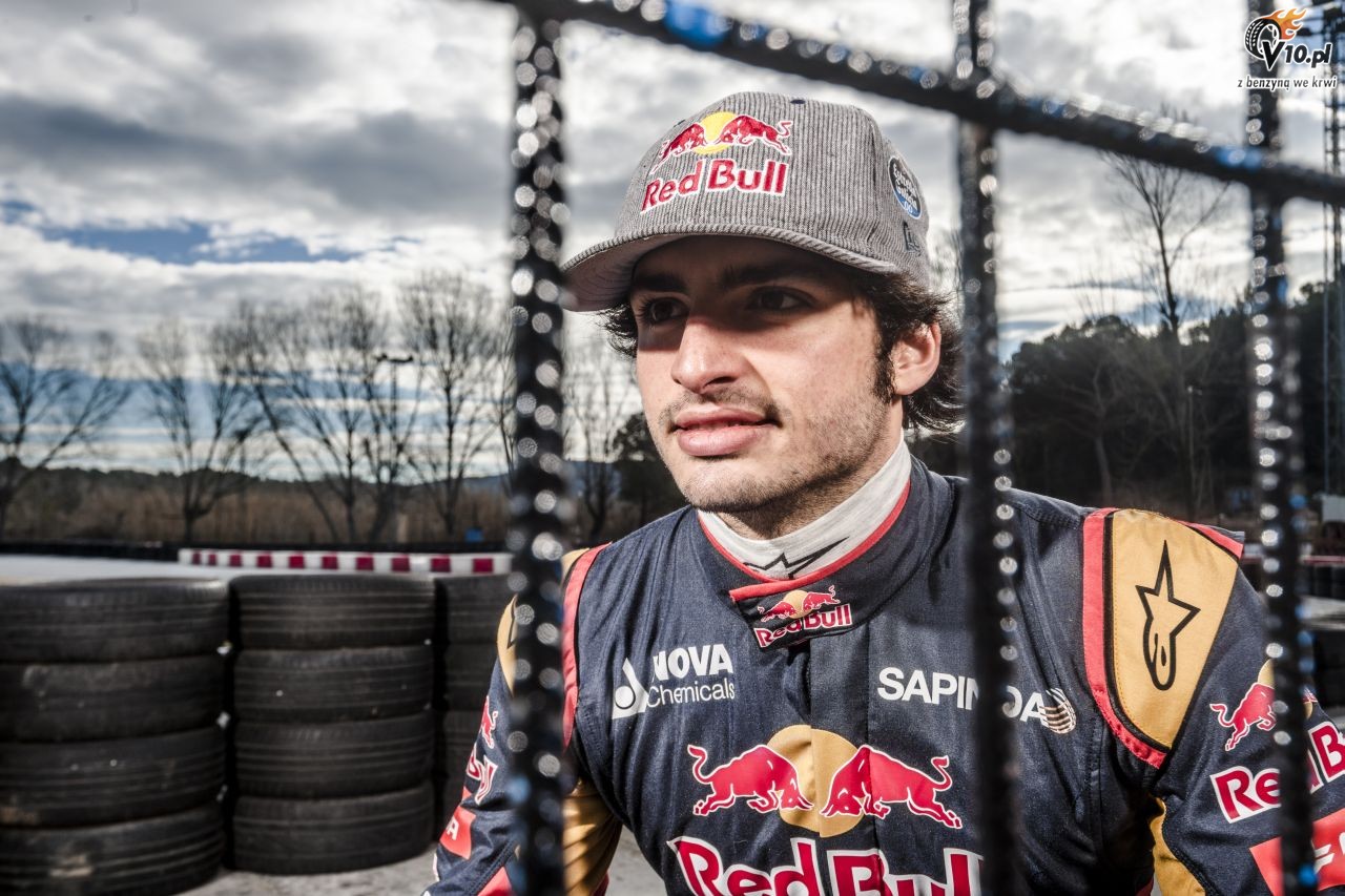 Kierowcy Red Bulla vs zawodnicy Toro Rosso - pojedynek na gokartach