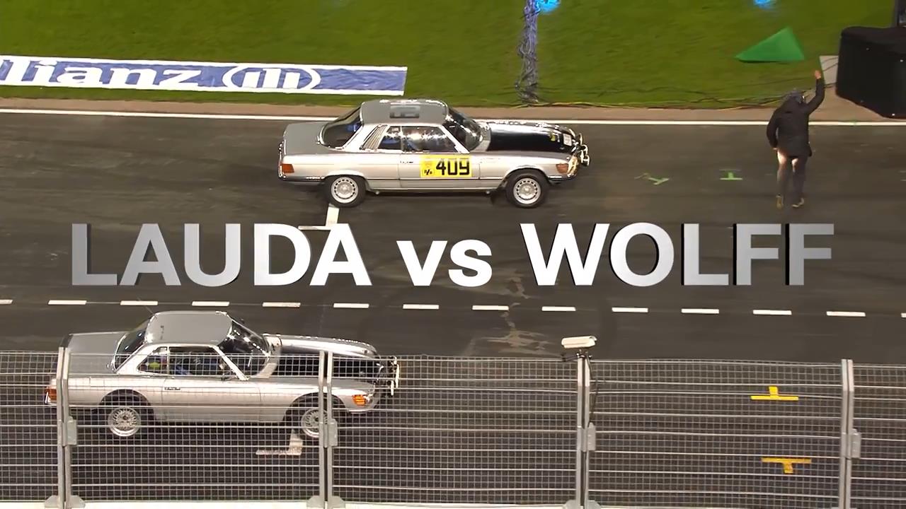 Wycig Lauda vs Wolff podczas 'Stars & Cars 2015'
