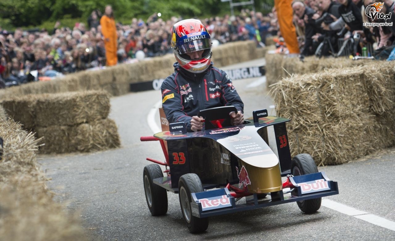 Verstappen wystartowa w wycigu mydelniczek