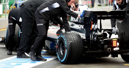 Kierowcy F1 ograniczyli wyjazdy na tor przez niedostatek zapasowych części do bolidów