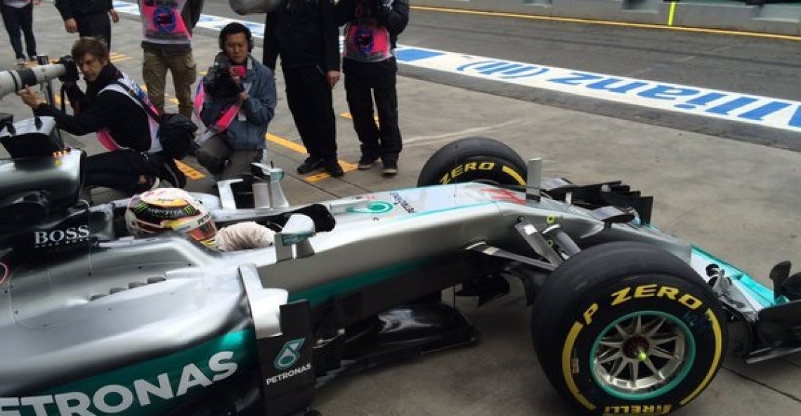 Hamilton chce uratować F1 przed odkochaniem się w niej