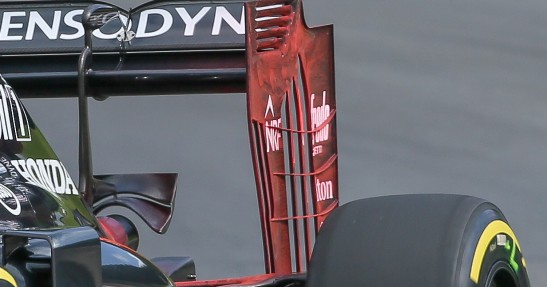 McLaren zadziwił tylnym skrzydłem bolidu