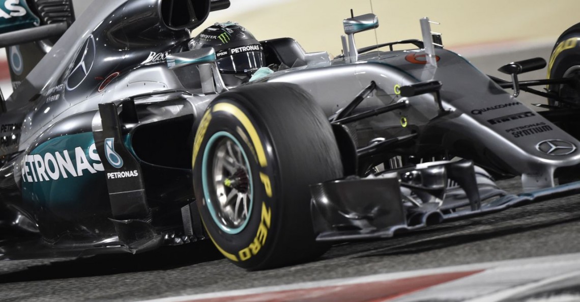 GP Singapuru - 2. trening: Odkupienie Rosberga, problemy Hamiltona