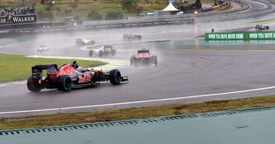 Kierowcy F1 znów krytykują deszczowe opony Pirelli