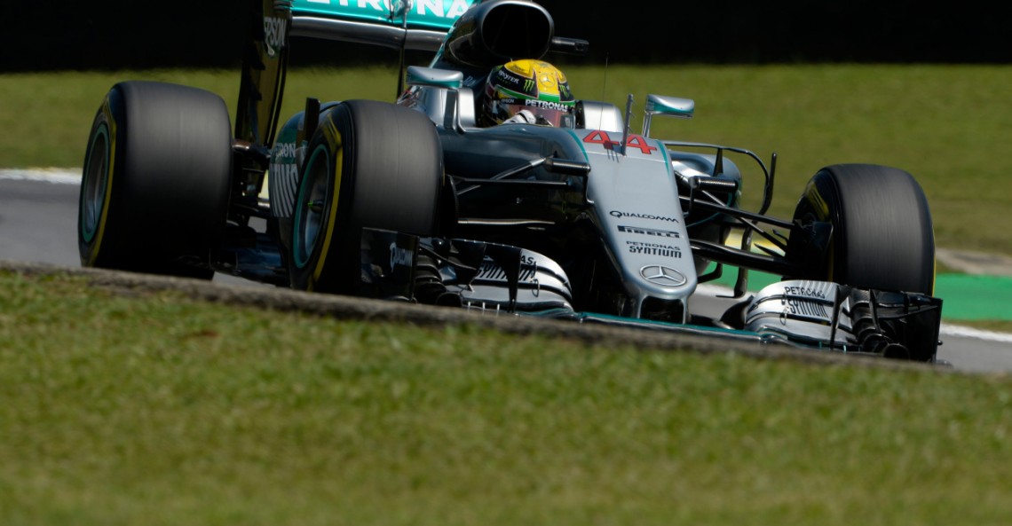 GP Brazylii - kwalifikacje: Hamilton lepszy od Rosberga