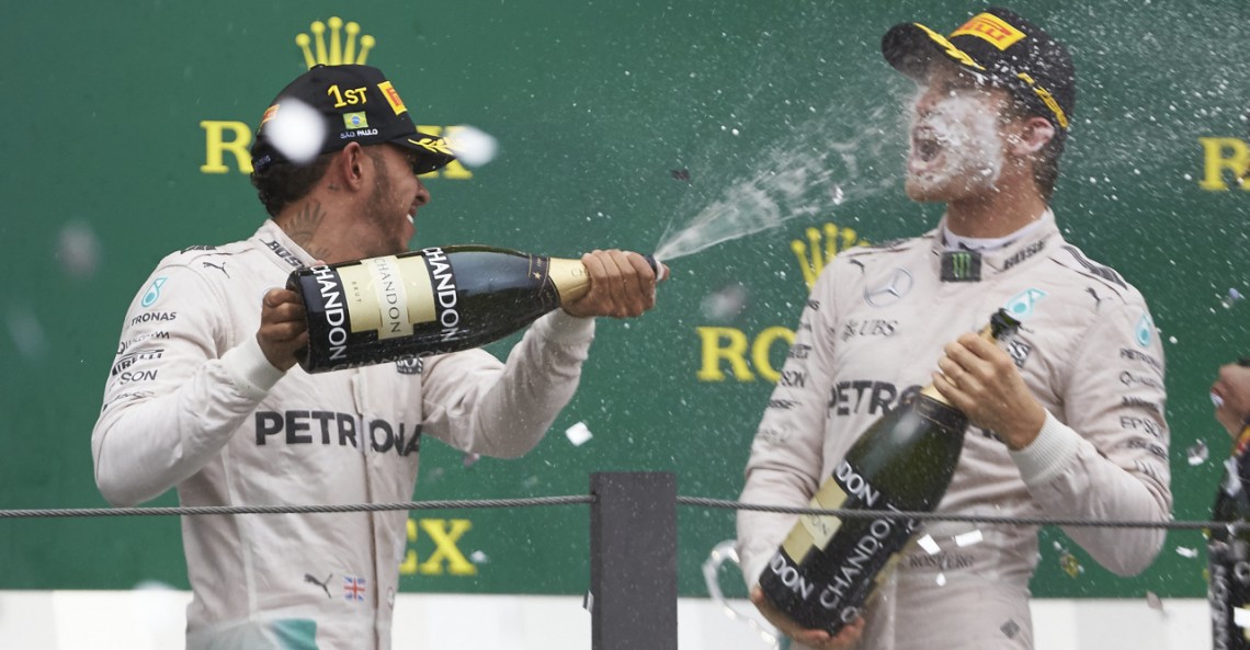 Hamilton zapowiada nieuznanie 'w sercu' mistrzostwa Rosberga