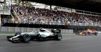 10 najlepszych wyprzedzań w F1 z sezonu 2016 (wideo)