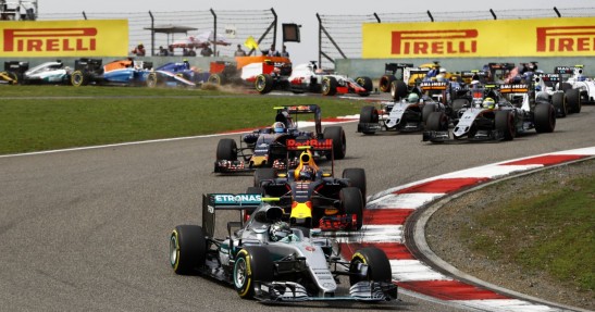 Mercedes namawia F1 na rezygnację z rewolucji technicznej na sezon 2017