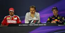 Vettel posprzecza si z Kwiatem po wycigu