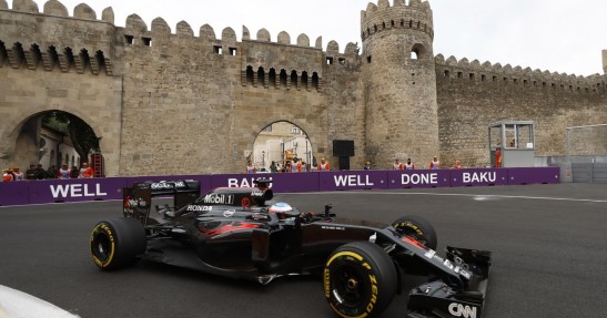 Alonso zaskoczony konkurencyjnością McLarena i Hondy w Baku