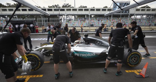 Rosberg pewny nabrania tempa w Baku