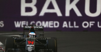 Alonso zaskoczony konkurencyjnością McLarena i Hondy w Baku