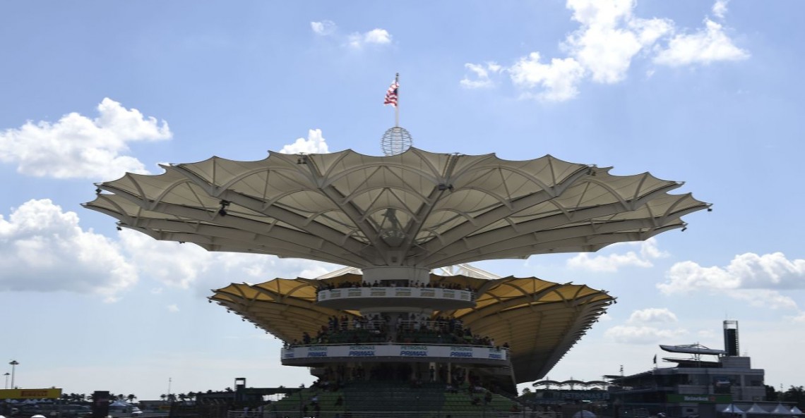 Kierowcy F1 niezadowoleni z nowej wersji ostatniego zakrętu toru Sepang