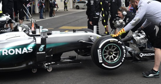 Hamilton nie boi się Ferrari