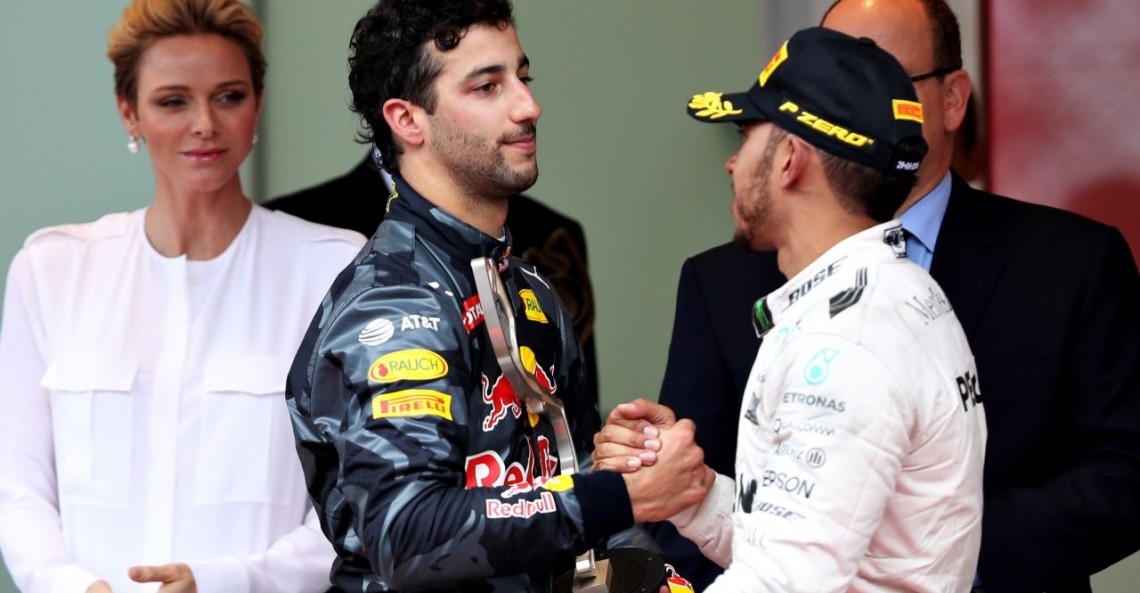 Ricciardo 'wyrolowany' przez Red Bulla