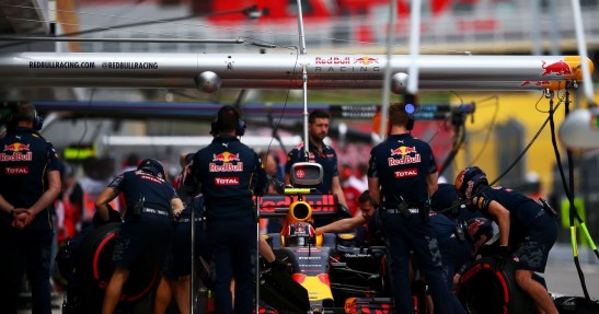 Alesi: Wypadek Kwiata spowodowany presją Red Bulla