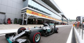 Hamilton obawia się kolejnych awarii