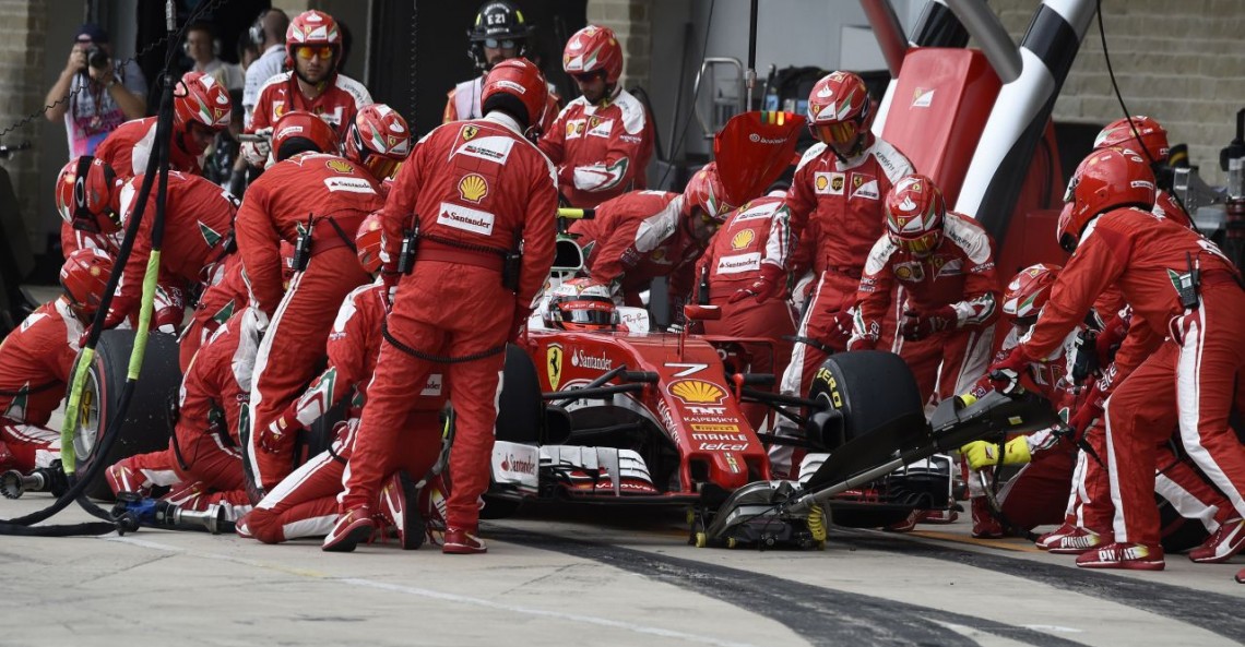 Ferrari ukarane grzywną za wpadkę z pit-stopem Raikkonena