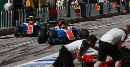 Ocon i Wehrlein obwiniają się nawzajem za stłuczkę