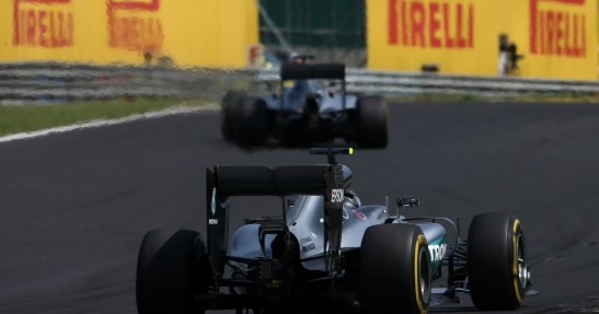 Hamilton nie zamierza spowalniać Rosberga