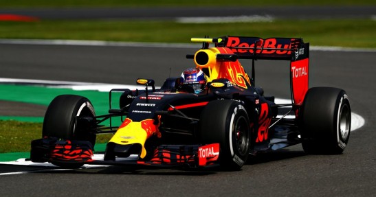 Verstappen liczy na plasowanie się Red Bulla bezpośrednio za Mercedesem na Silverstone