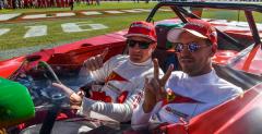 Vettel i Raikkonen przejechali si bolidami Ferrari po owalu Daytona